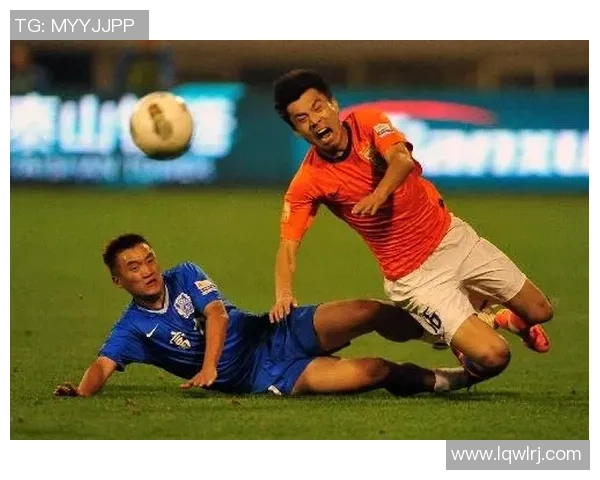 广州富力与鲁能精彩对决集锦回顾展现足球魅力与激情瞬间